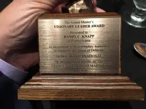 Dad Randy Knapp Receives Visionary Leader Award